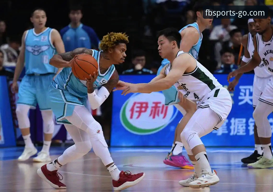 CBA季后赛山西2-0横扫青岛晋级八强，FB体育官网见证团队篮球制胜之道